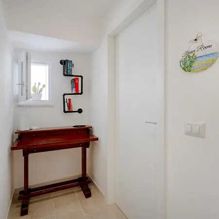Pausa Mare Lodge Apartment *