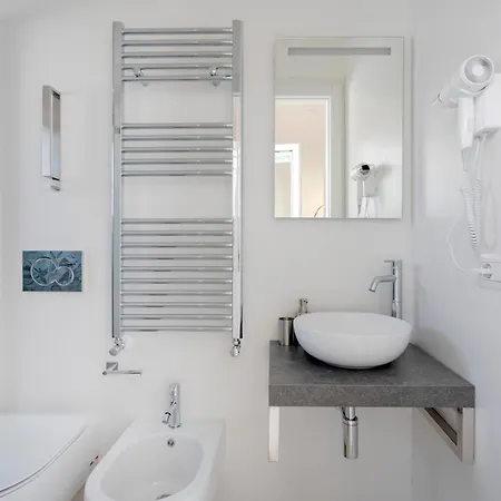 Pausa Mare Lodge Apartment *